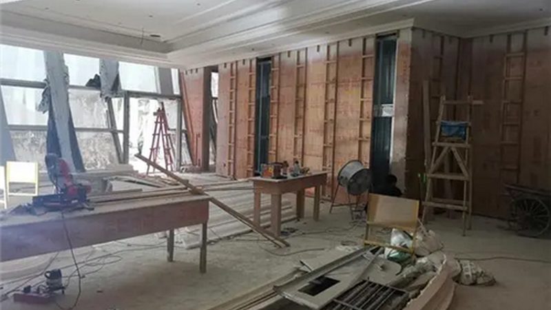 定制衣柜批发价格：挑选性价比高的产品全攻略